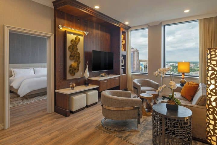 Room 26 of 51