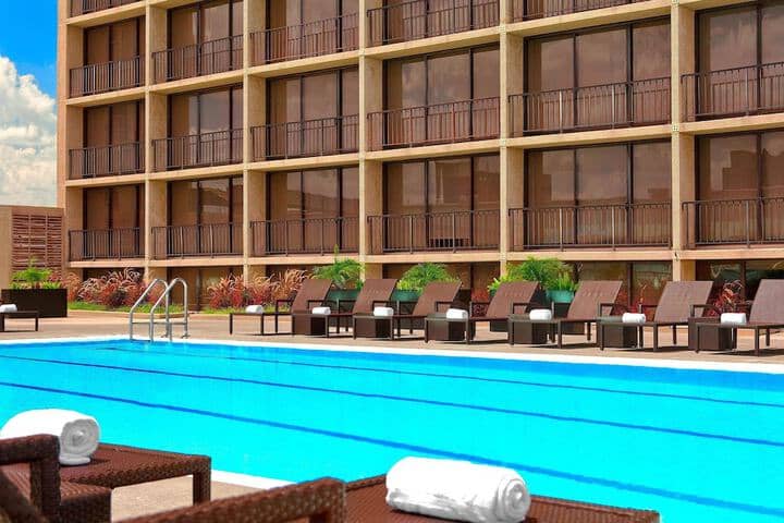 Pool 45 of 115